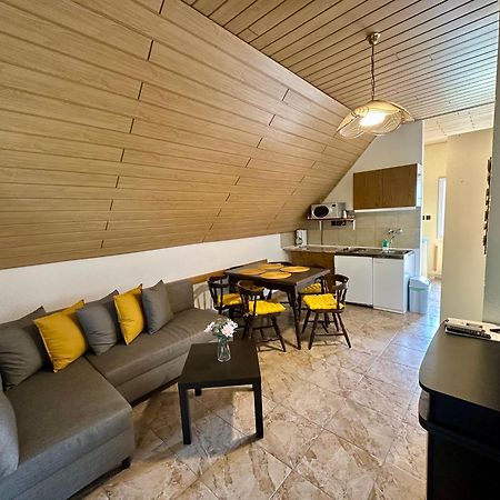 Rita Apartman Balatonszeplak Siofok Luaran gambar