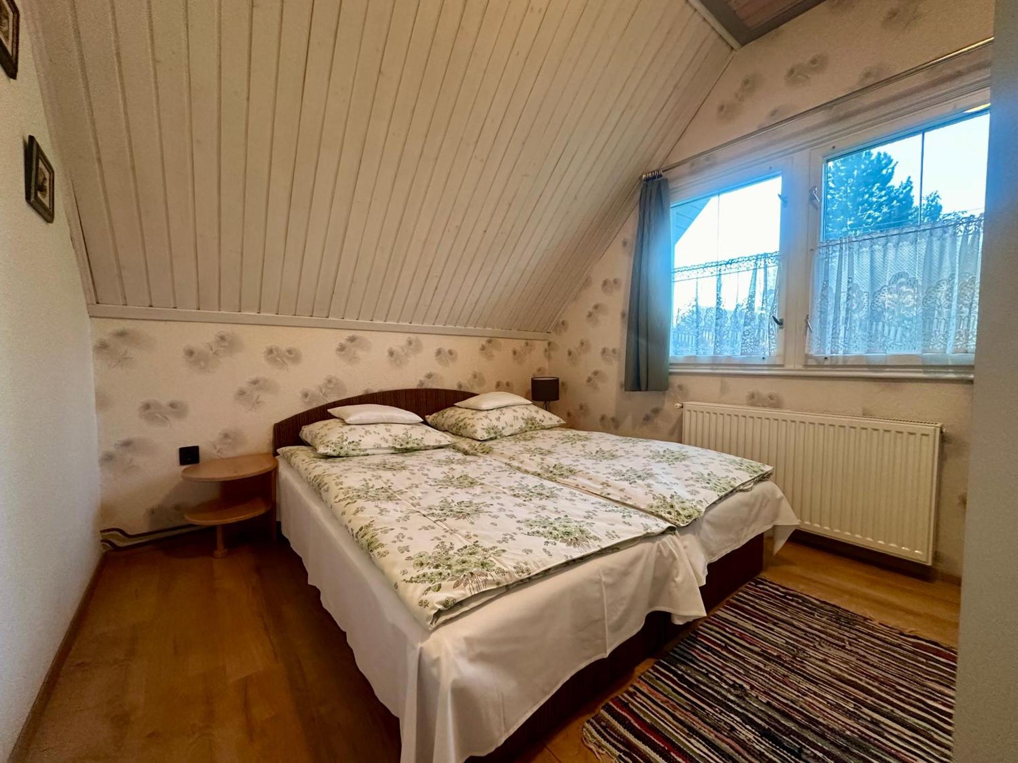 Rita Apartman Balatonszeplak Siofok Luaran gambar